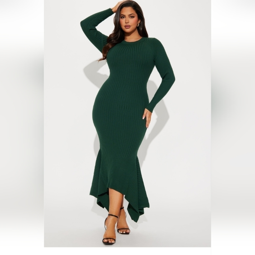 Fashion Nova Kaylie Sweater Maxi Dress - Hunter Size 1X (14/16)(NWOT)